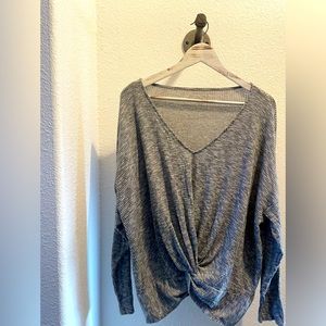 American Eagle Heather Grey twist front high low long sleeve shirt